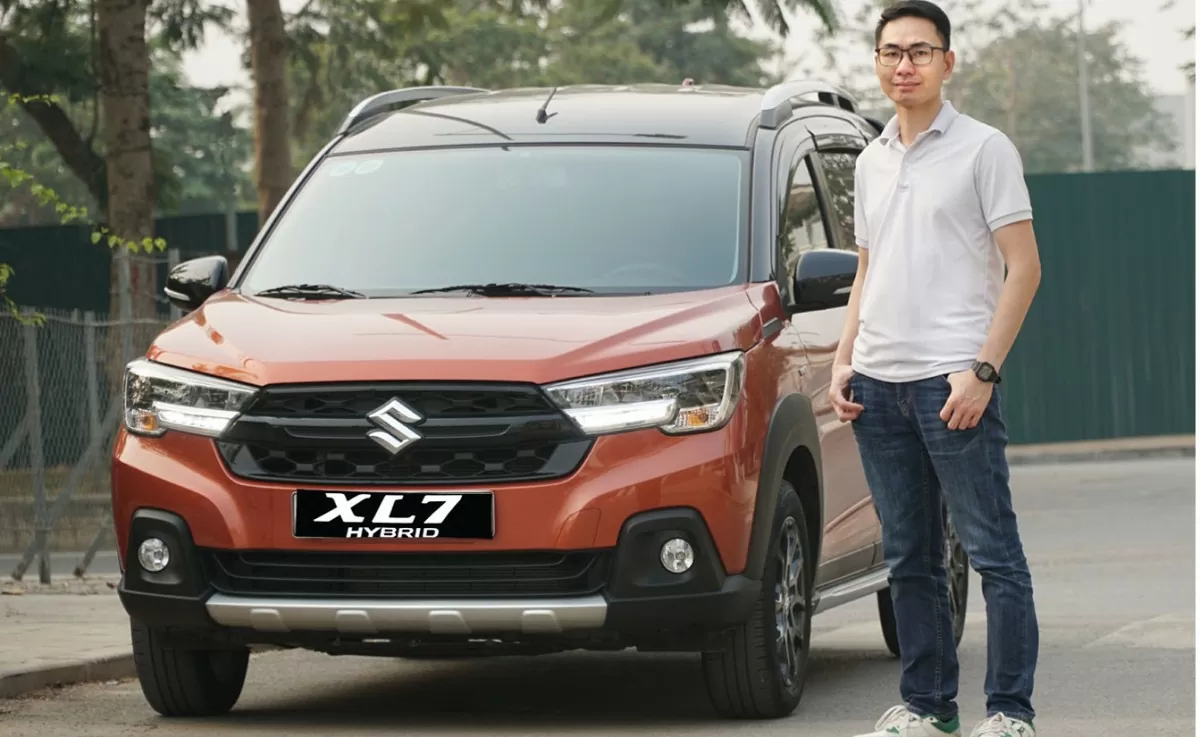 Khách hàng chia sẻ quan điểm mua ô tô tiết kiệm