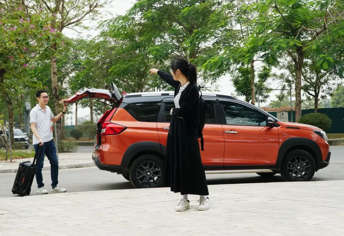 Khách hàng chia sẻ quan điểm mua ô tô tiết kiệm
