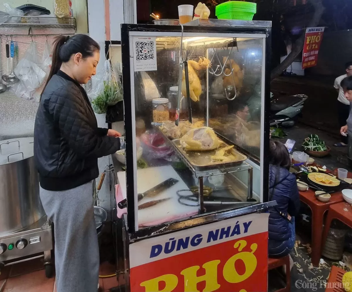 Phố cây cảnh lớn nhất Hà Nội 