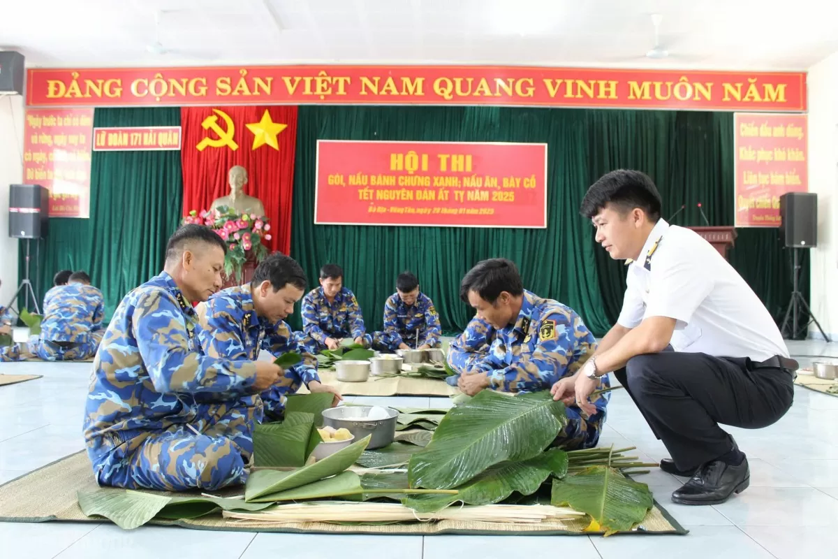 Xuân ấm áp, tết yêu thương tại Lữ đoàn 171 Hải quân