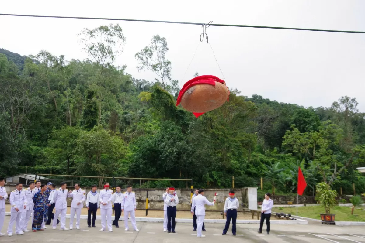 Vùng 3 Hải quân sôi nổi các hoạt động mừng Đảng, mừng Xuân 2025