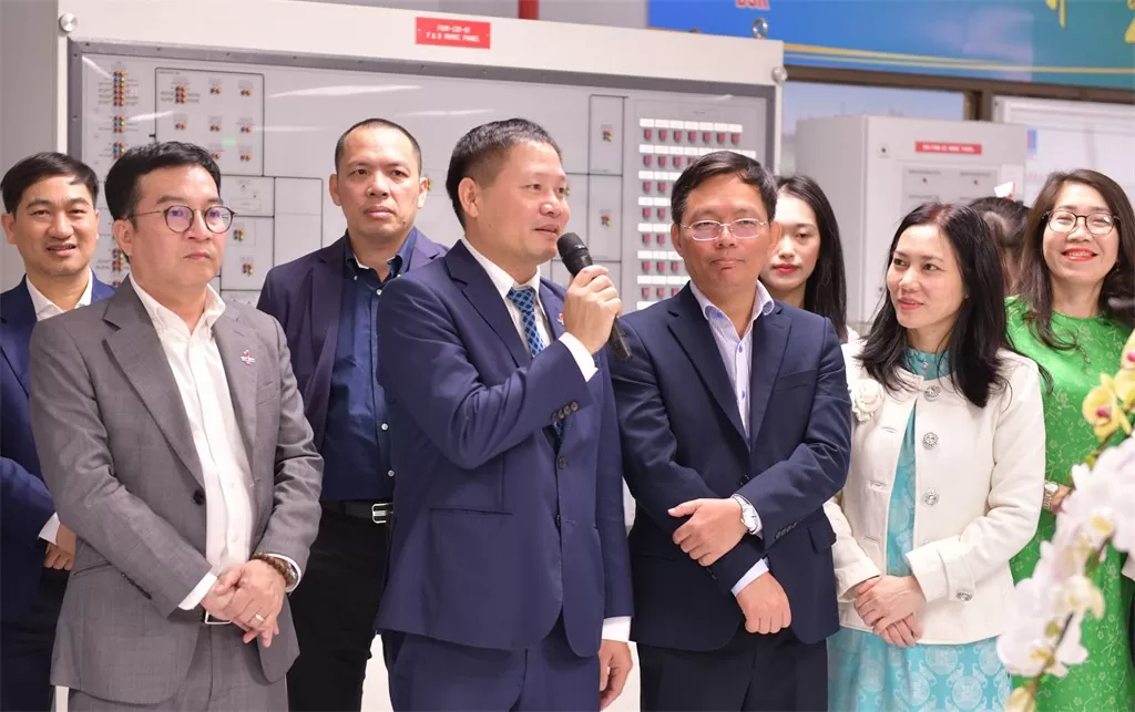 Chủ tịch BSR Bùi Ngọc Dương phát biểu chúc Tết người lao động.