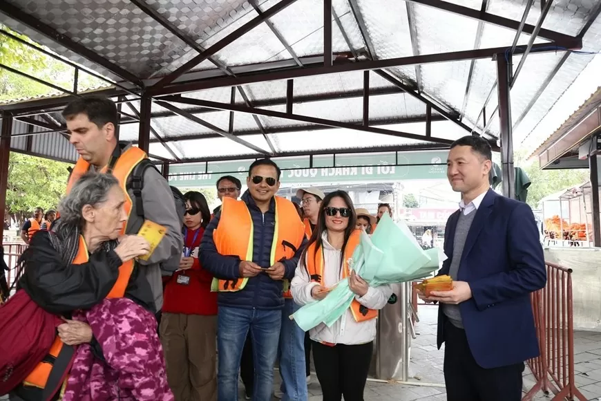 Du lịch Ninh Bình hút khách trong kỳ nghỉ Tết Nguyên đán