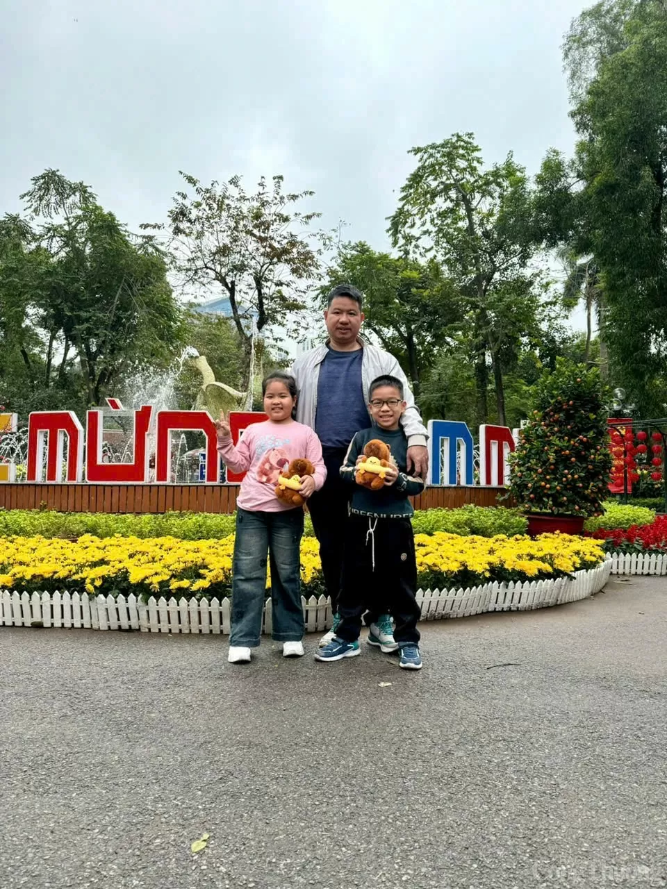 Hà Nội: Náo nhiệt khách du Xuân
