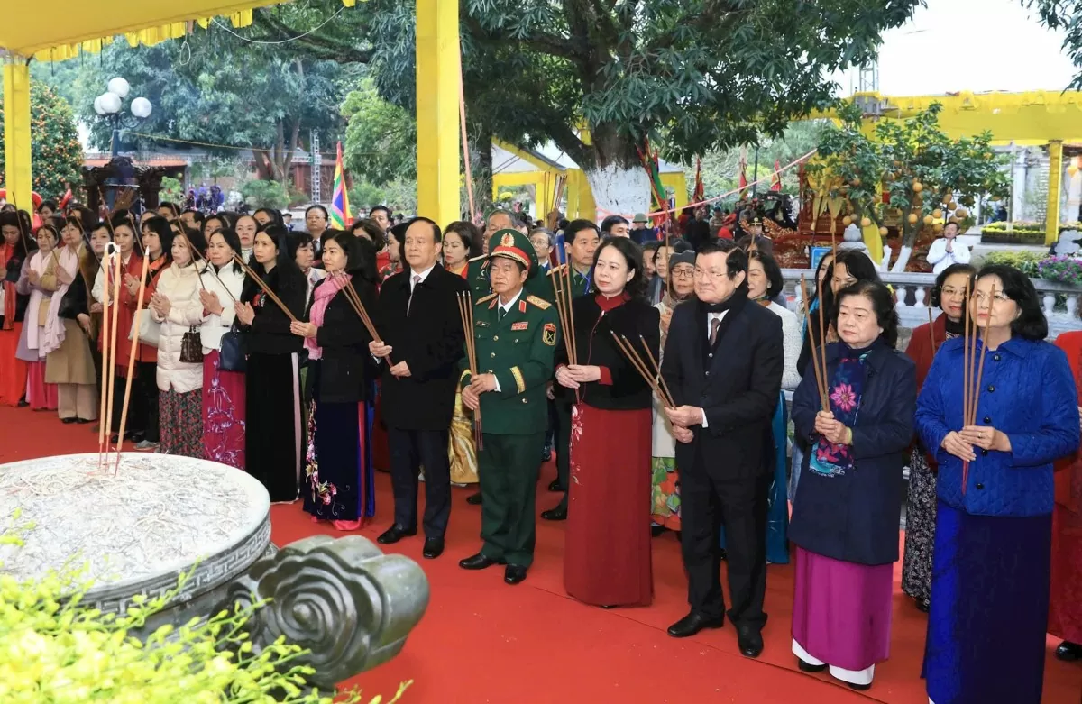 Phó Chủ tịch nước dự khai mạc Lễ hội đền Hai Bà Trưng 2025