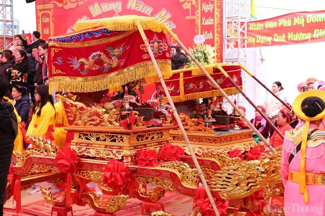 Độc đáo lễ hội kết chạ hai làng Phú Mỹ và Kiều Mai