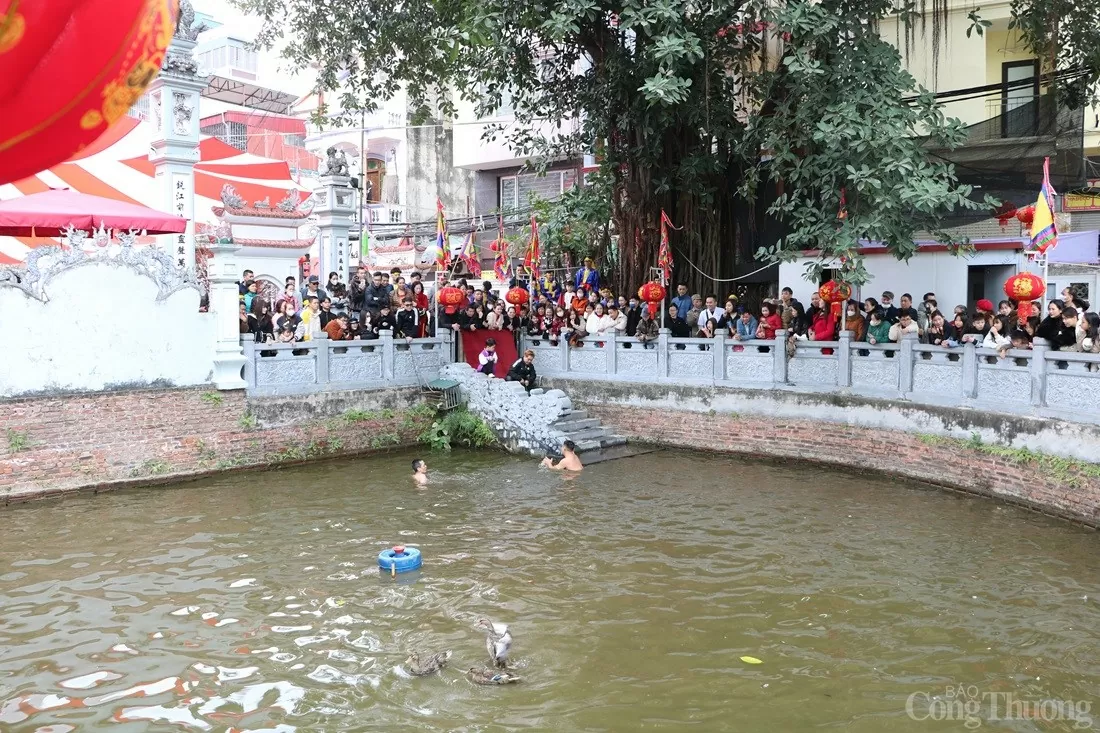Độc đáo lễ hội kết chạ hai làng Phú Mỹ và Kiều Mai