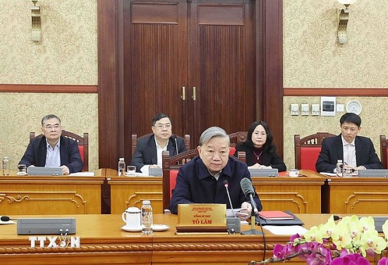 tong bi thu to lam khong de tinh trang an tet keo dai lo la cong viec
