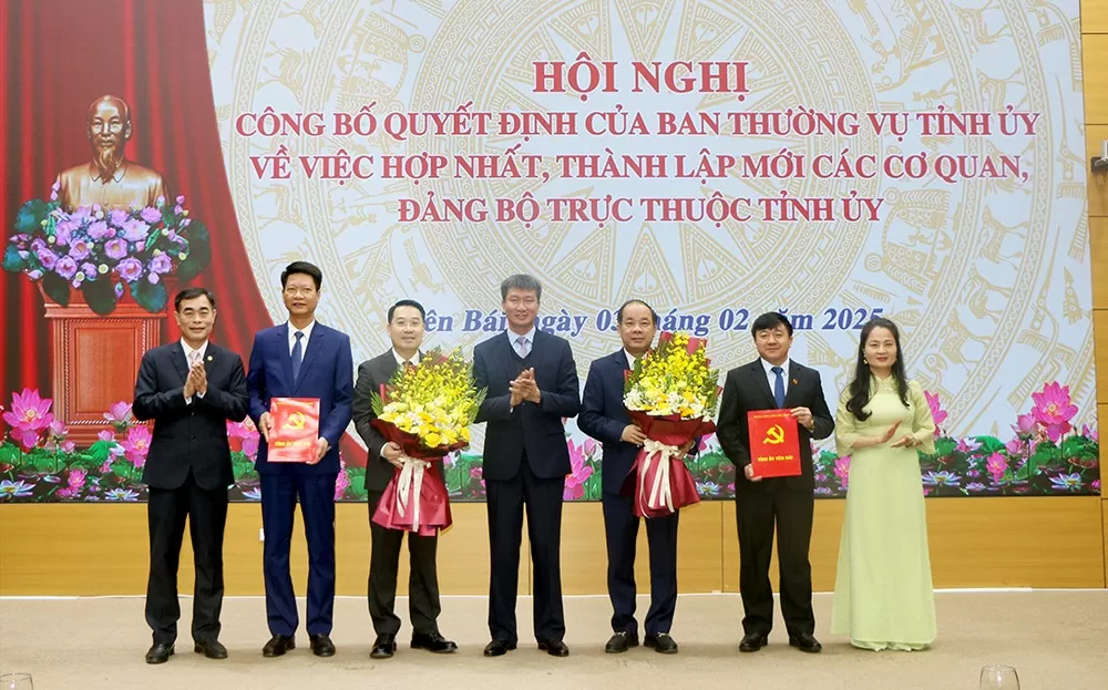 Thành lập Đảng bộ Ủy ban nhân dân tỉnh Yên Bái