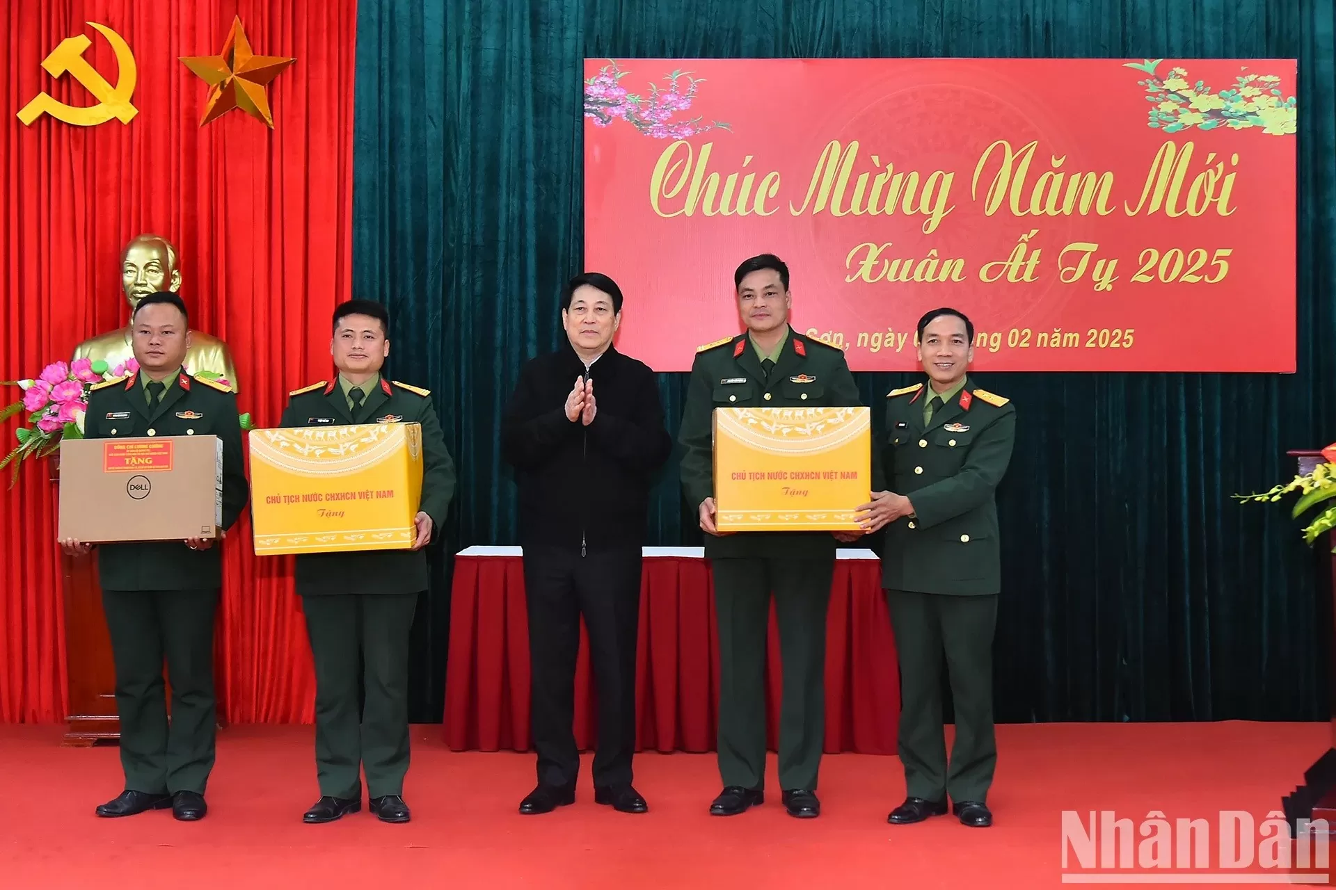 Chủ tịch nước Lương Cường: Lạng Sơn cần khai thác lợi thế kinh tế cửa khẩu