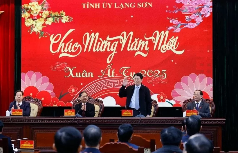 Chủ tịch nước Lương Cường: Lạng Sơn cần khai thác lợi thế kinh tế cửa khẩu