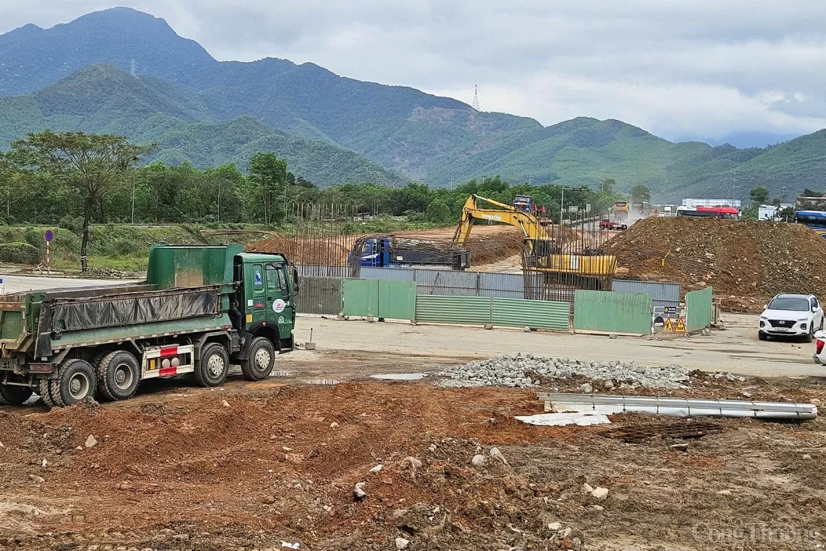 Dự án cao tốc Hòa Liên - Túy Loan đã giải phóng mặt bằng đạt 99,7%
