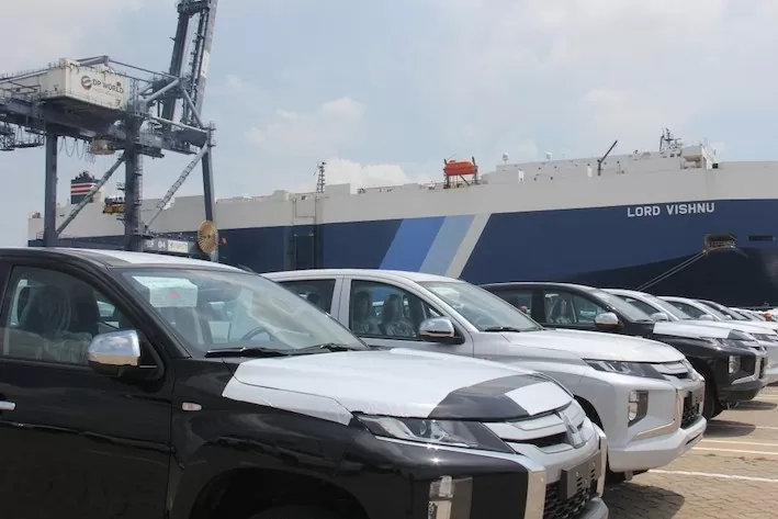 Việt Nam nhập khẩu hơn 7.200 ô tô trong tháng 1/2025