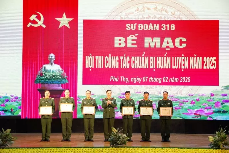 Bước tạo đà vững chắc cho năm huấn luyện mới 2025