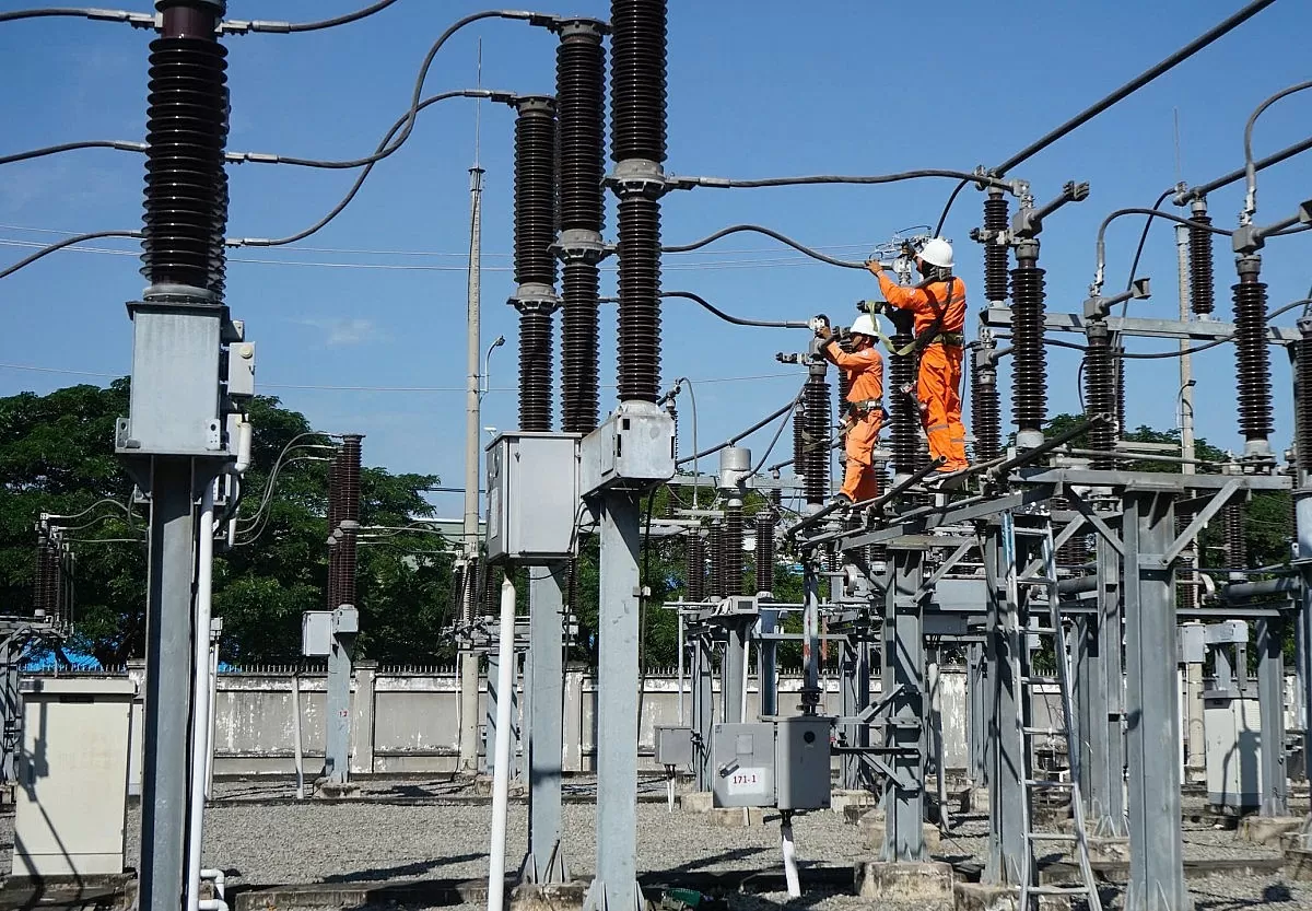EVNSPC thi đua 90 ngày hoàn thành 50 công trình lưới điện