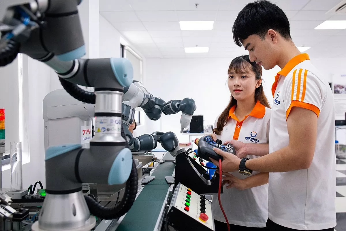 Khoa học công nghệ, đổi mới sáng tạo có vai trò quan trọng trong thúc đẩy tăng trưởng và chuyển dịch cơ cấu kinh tế theo hướng hiện đại, bền vững. Ảnh minh họa
