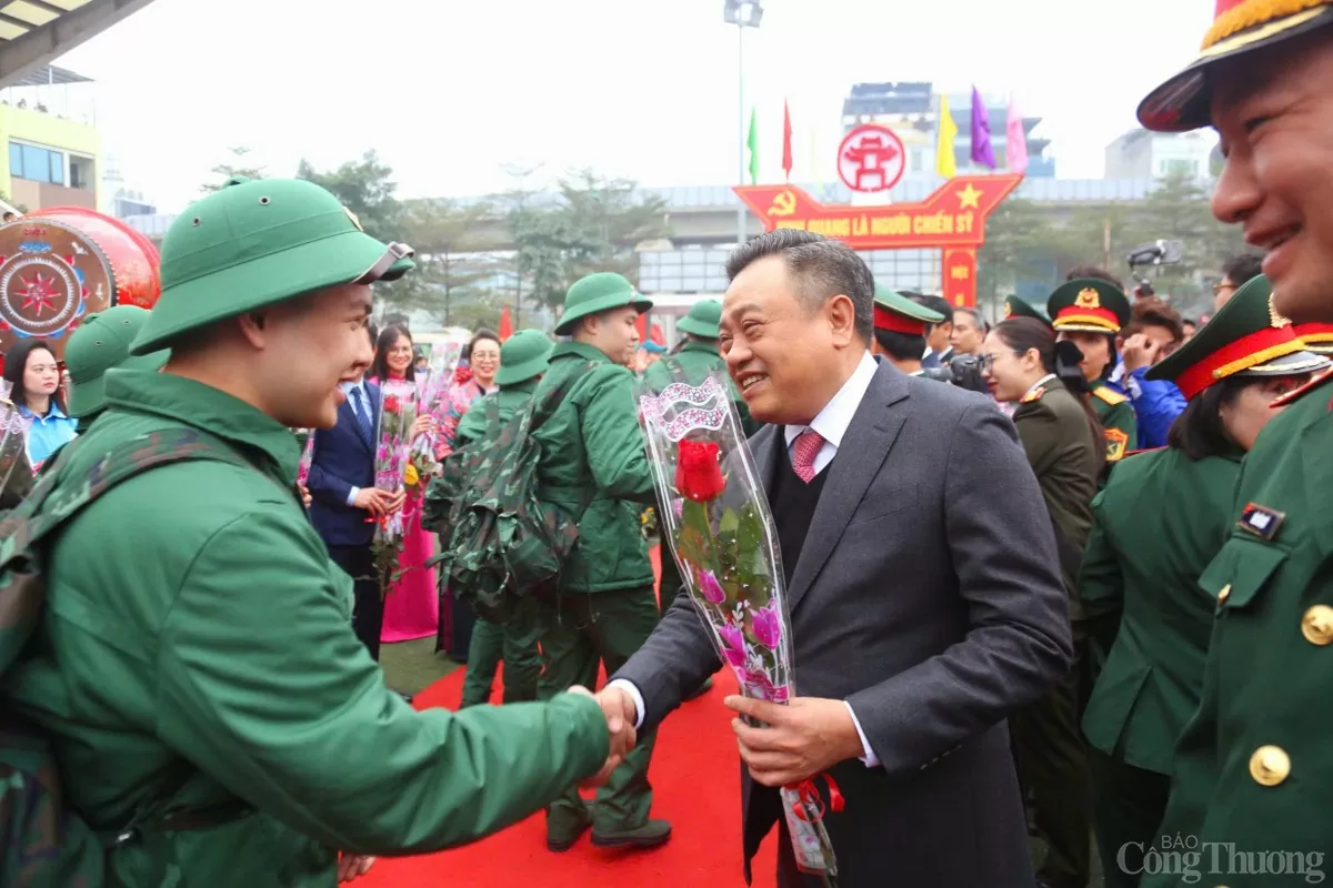 Xúc động Lễ giao, nhận quân tại quận Đống Đa, Hà Nội