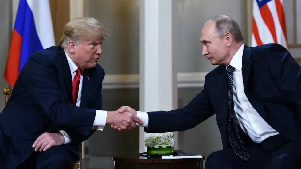 Tổng thống Mỹ Donald Trump và Tổng thống Nga Vladimir Putin tại cuộc gặp năm 2017. Ảnh: Sputnik