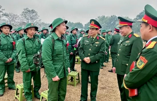 Tuyên Quang: Hơn 1.000 thanh niên lên đường nhập ngũ