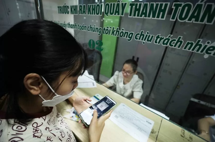 Khu vực thanh toán không dùng tiền mặt tại Bệnh viện Đa khoa Đức Giang