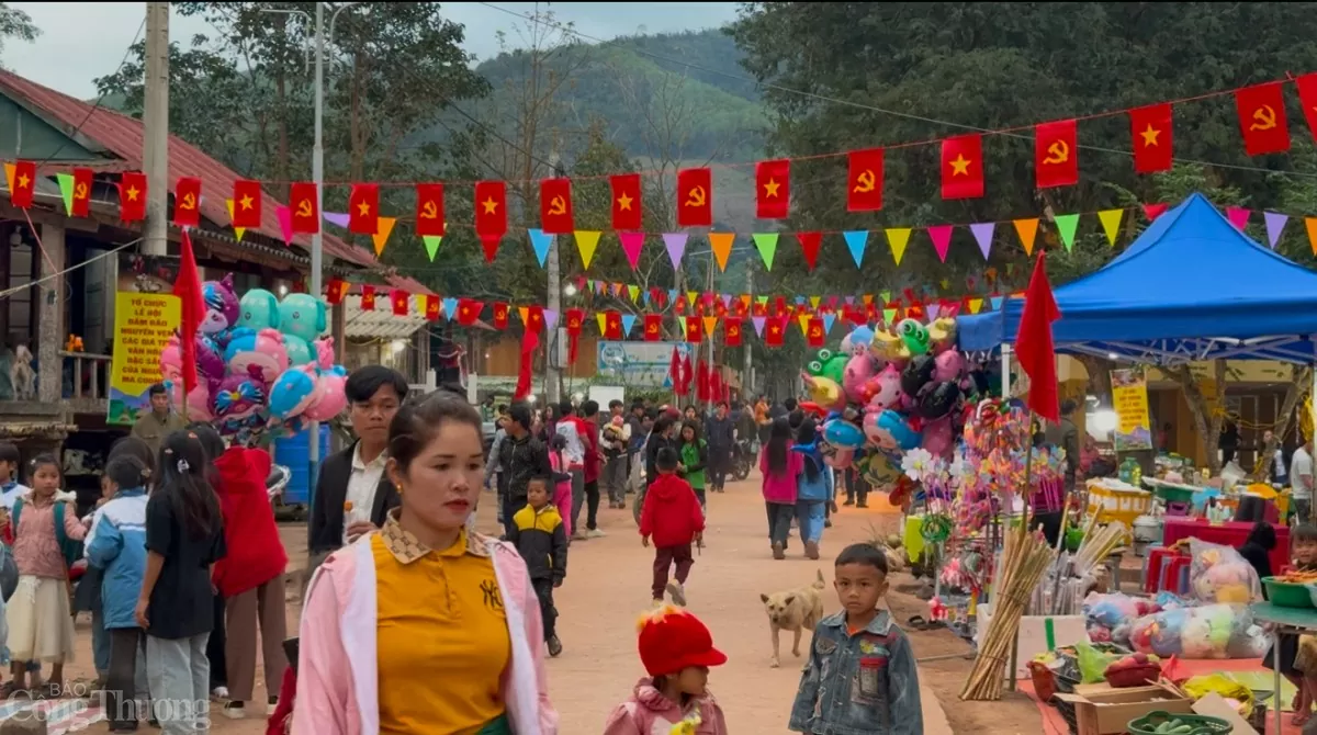 Quảng Bình: Độc đáo lễ hội đập trống người Ma Coong