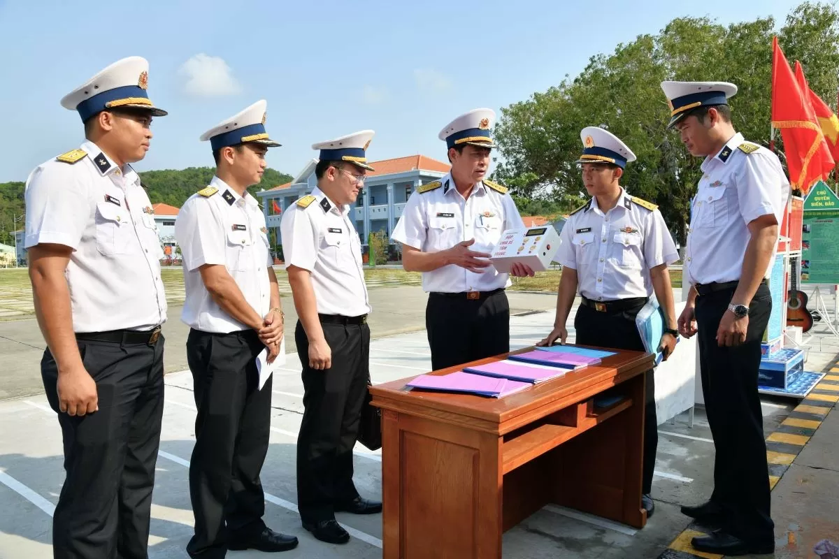 Vùng 5 Hải quân: Hội thi sáng kiến, mô hình học cụ