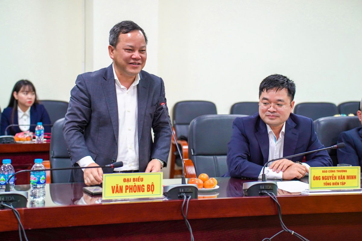 Báo Công Thương ký kết hợp tác với  Trường Cao đẳng Kỹ thuật Công nghiệp
