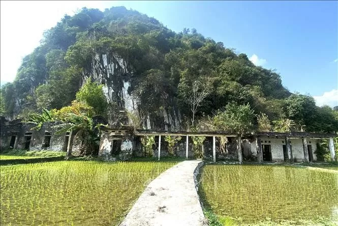 Trạm phẫu tiền phương ở Làng Pinh, xã Thanh Thủy (Vị Xuyên, Hà Giang), chứng tích của một thời khói lửa ở Mặt trận Vị Xuyên. Ảnh tư liệu: TTXVN