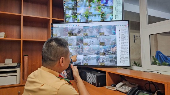 ha noi de nghi 394 chu xe o to bi phat nguoi tu nam 2024 den lam viec