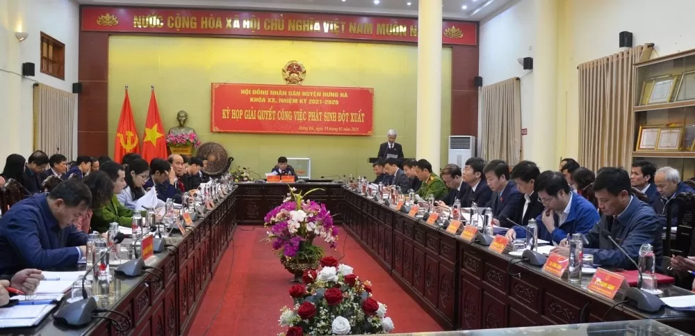 Quang cảnh kỳ họp