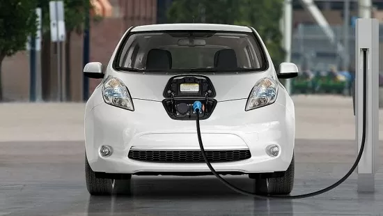 VCCI nói gì về lệ phí trước bạ ô tô điện chạy pin