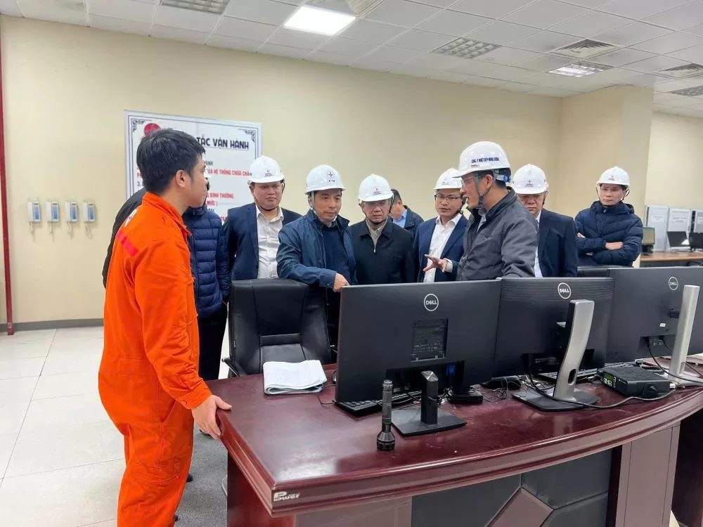 EVN kiểm tra công tác cấp điện mùa khô 2025