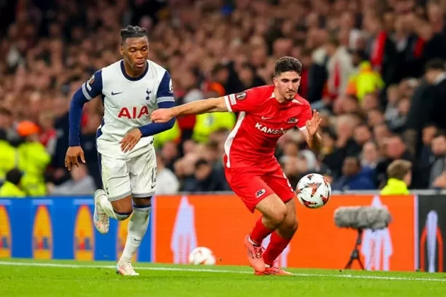 Kết quả bốc thăm Europa League (vòng 1/8): MU đấu với Sociedad