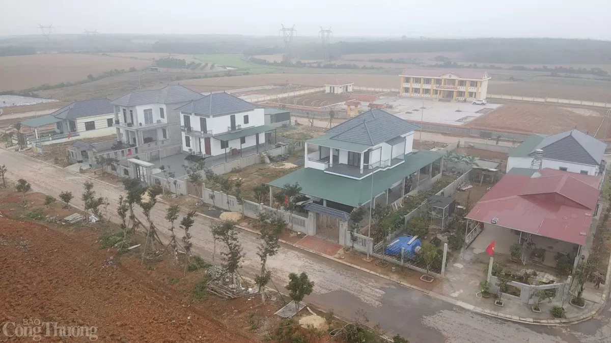 Những căn “biệt thự tiền tỉ” giúp người dân có nơi ăn chốn ở đảm bảo và đầm ấm hơn