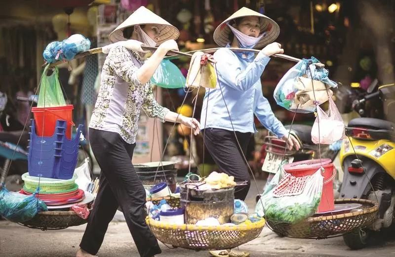 Lao động ở khu vực thành thị có mức thu nhập bình quân đầu người/tháng từ 3 triệu đồng trở xuống, ở nông thôn dưới 2,25 triệu đồng được xác định là người có thu nhập thấp.