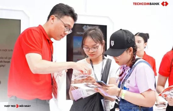 Techcombank mở ra kỷ nguyên sinh lời tự động cho hàng triệu khách hàng