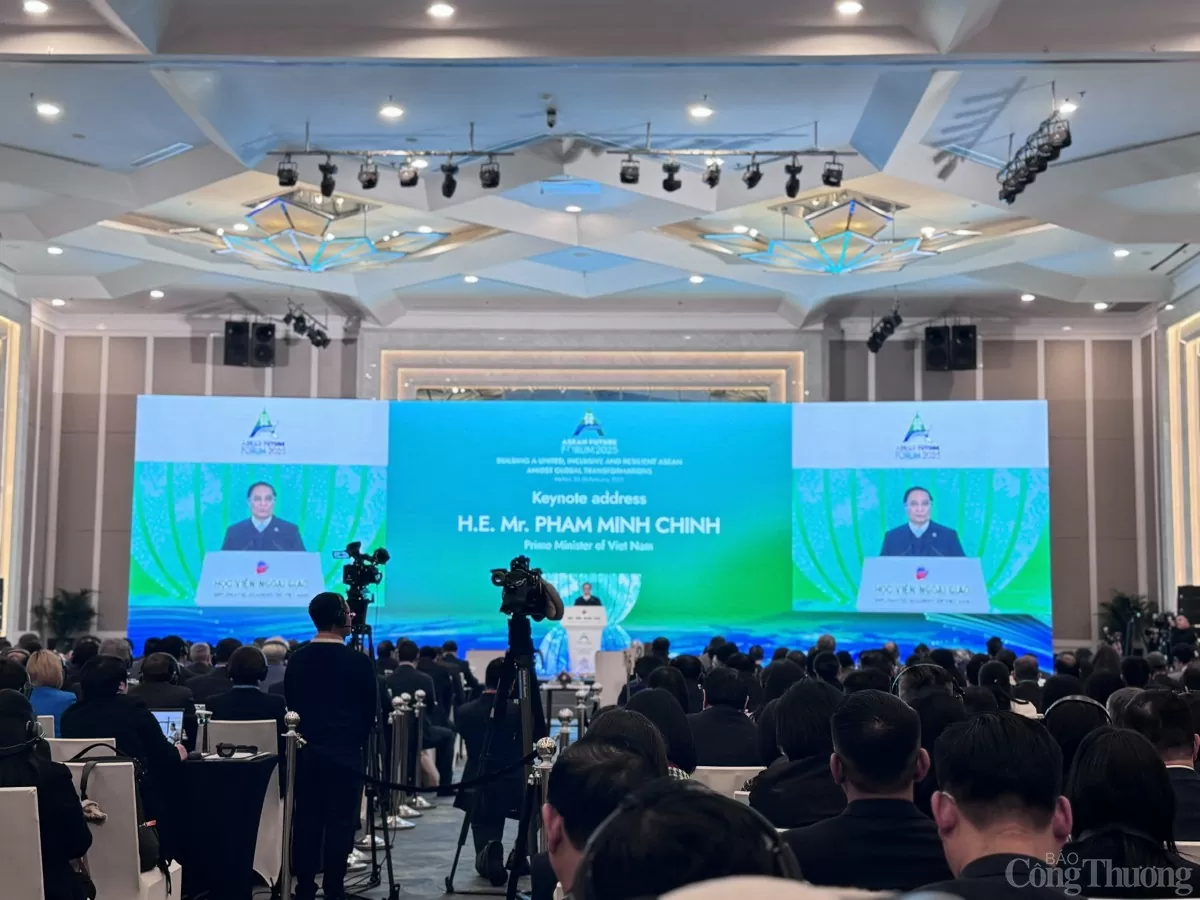 Thủ tướng dự, phát biểu tại Diễn đàn Tương lai ASEAN 2025