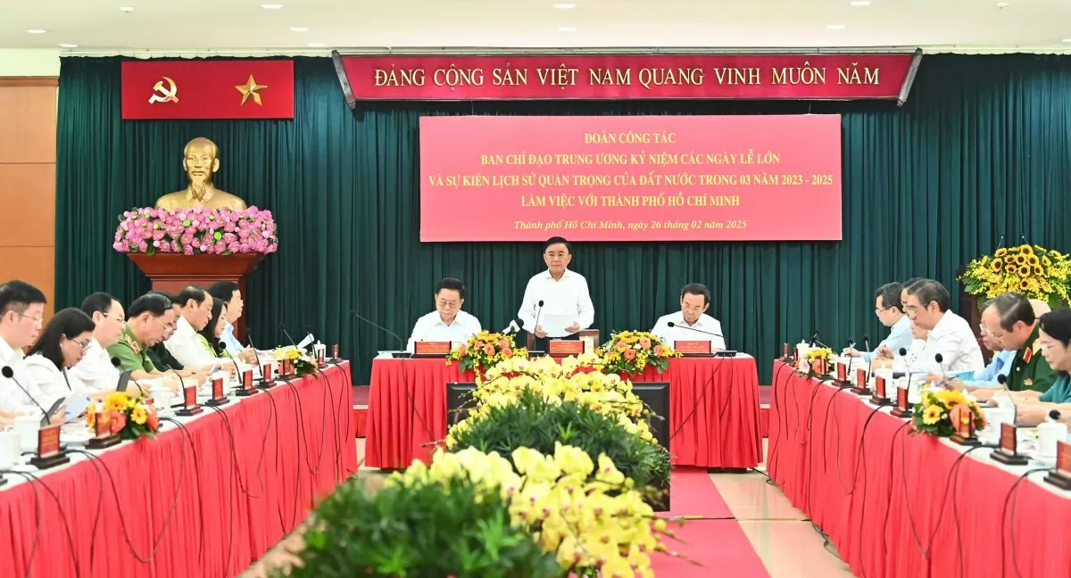 TP. Hồ Chí Minh sẵn sàng cho lễ kỷ niệm 50 năm thống nhất đất nước
