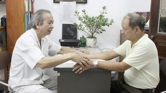 hanh trinh xay dung va phat trien linh duoc ngu y viet