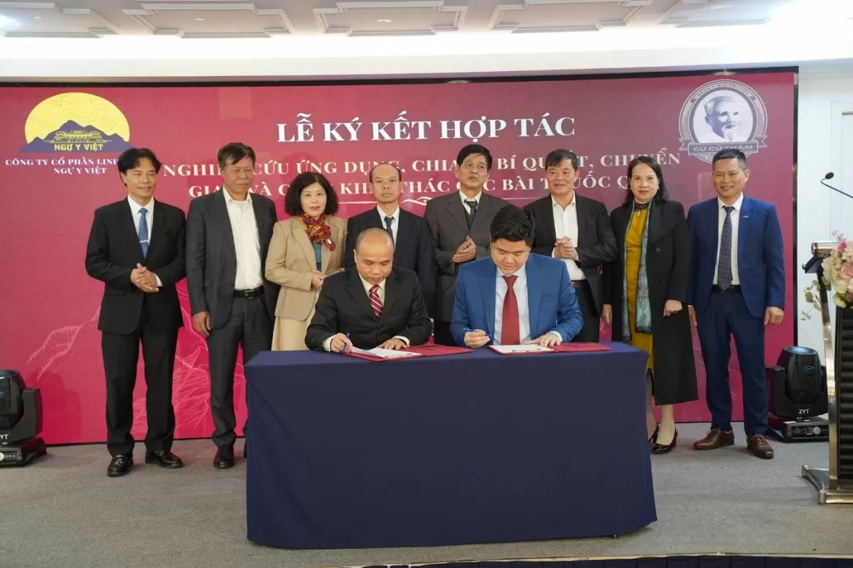 Lễ ký kết hợp tác nghiên cứu ứng dụng, chia sẻ bí quyết , chuyển giao và cùng khai thác các bài thuốc quý