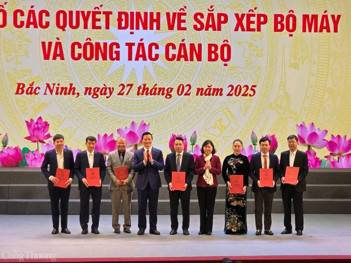 Bắc Ninh công bố các quyết định sắp xếp tổ chức bộ máy