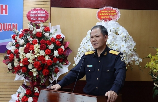 pho tong cuc truong tong cuc hai quan xin nghi huu truoc tuoi