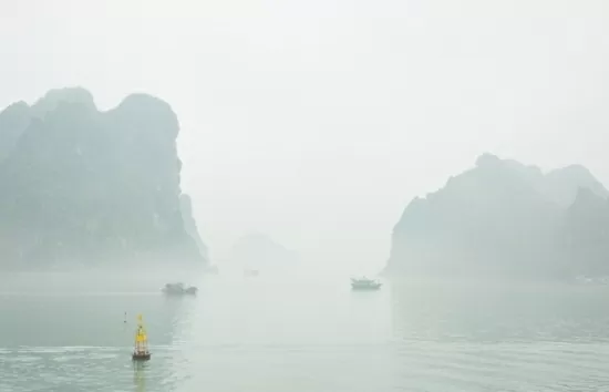 Thời tiết biển hôm nay 1/3: Vịnh Bắc Bộ có sương mù