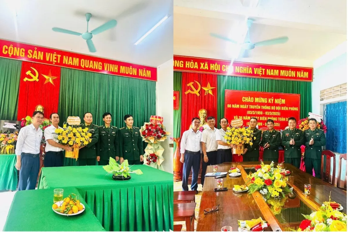 Đồng chí Nguyễn Thanh Hùng (áo trắng giữa) - Bí thư Đảng ủy, Giám đốc Công ty TĐQT tặng hoa mừng Đồn Biên phòng Hướng Lập & Hướng Phùng