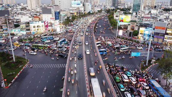 tp ho chi minh can canh nhung duong sap duoc giai cuu tai binh thanh