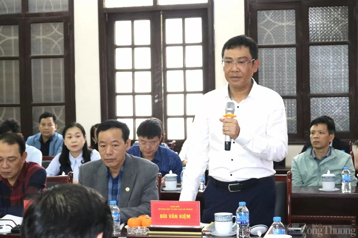 Thứ trưởng Bộ Giáo dục và Đào tạo: Tăng cường hướng dẫn học sinh tự học