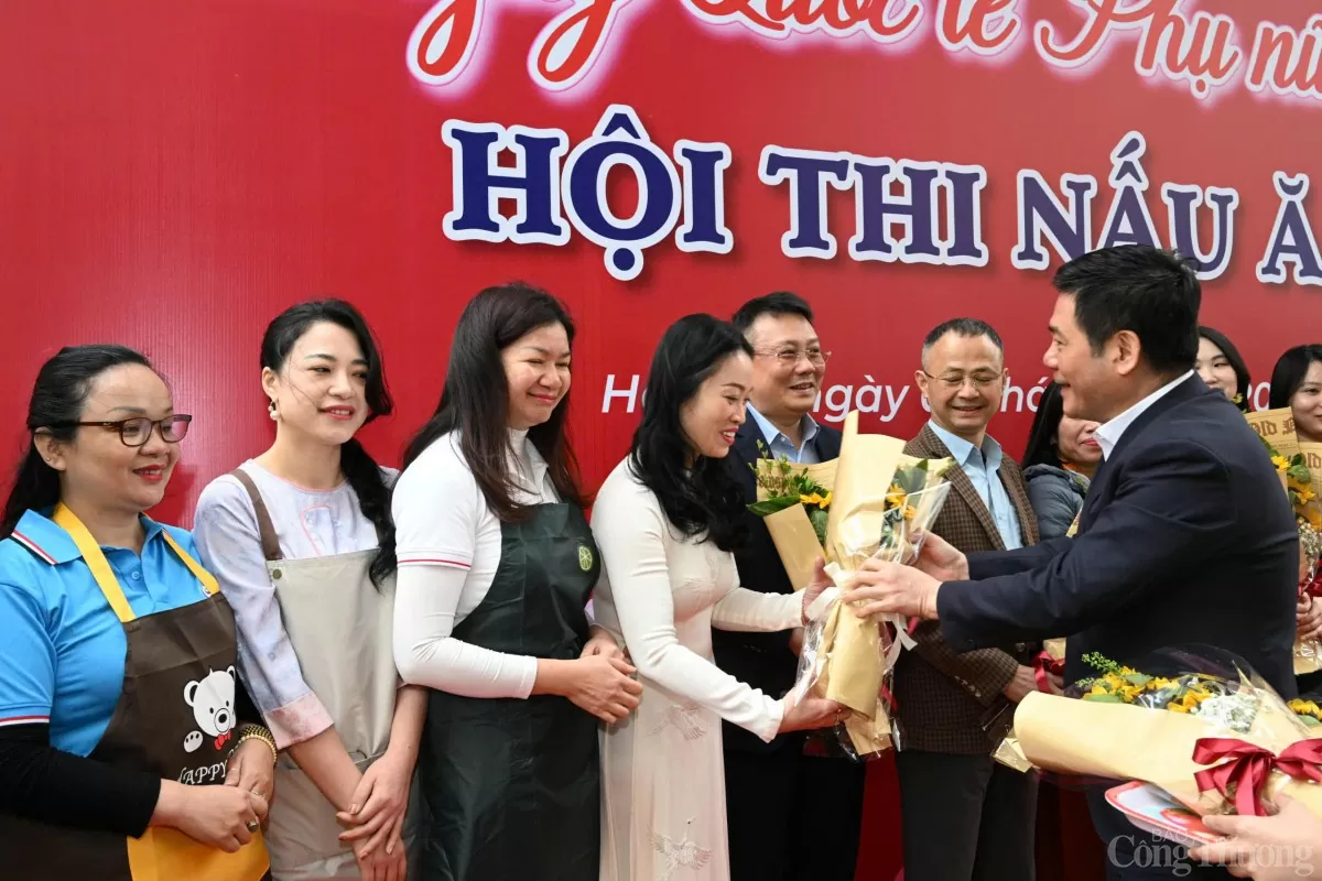 Chùm ảnh: Sôi nổi Hội thi nấu ăn Công đoàn Bộ Công Thương Chùm ảnh: Sôi nổi Hội thi nấu ăn Công đoàn Bộ Công Thương