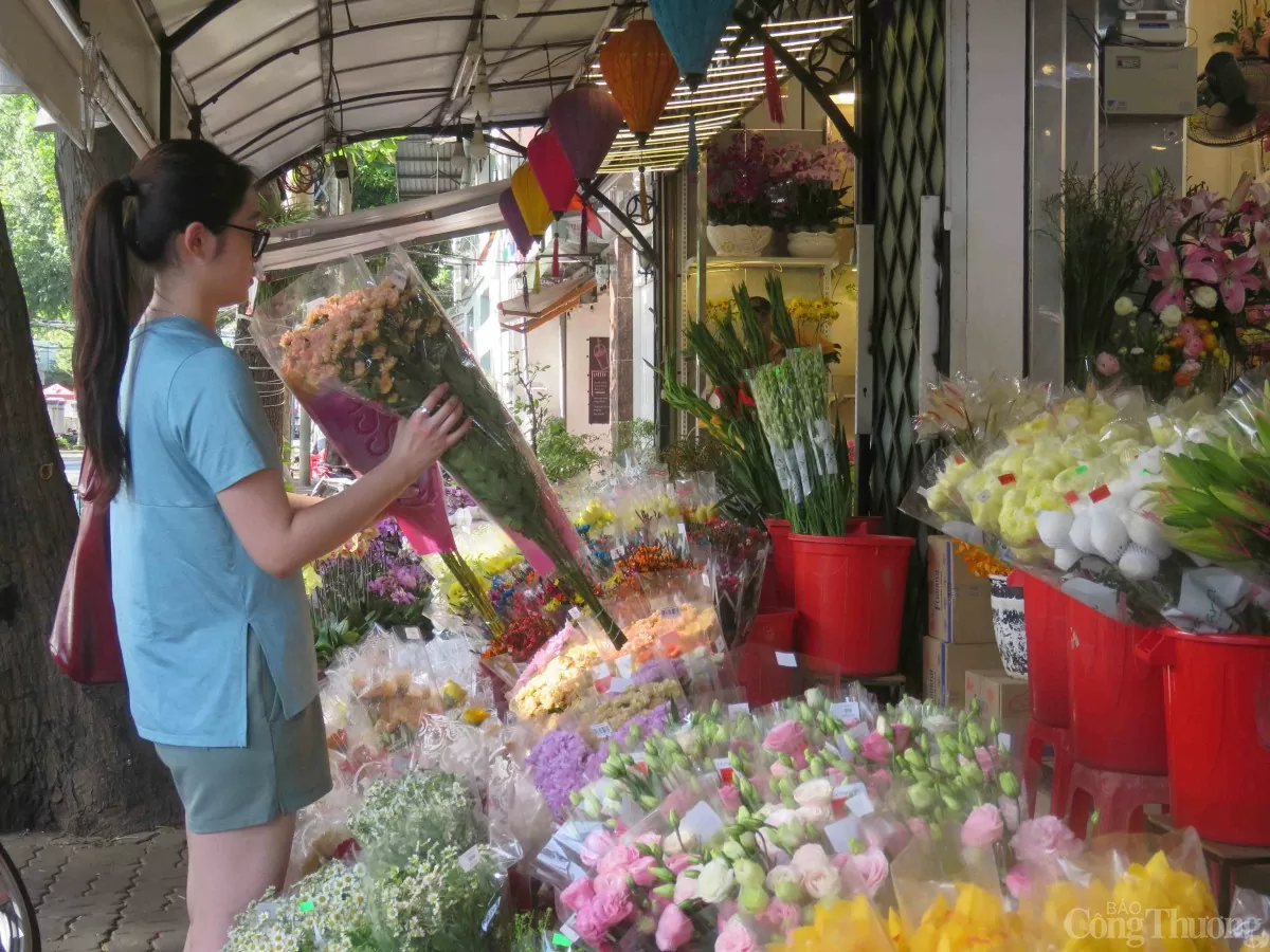 Bà Rịa - Vũng Tàu: Đa dạng thị trường quà tặng ngày 8/3