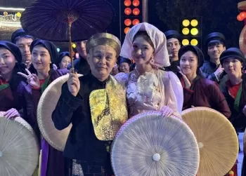 Hòa Minzy mời NSƯT Xuân Hinh quay MV Bắc Bling thế nào?