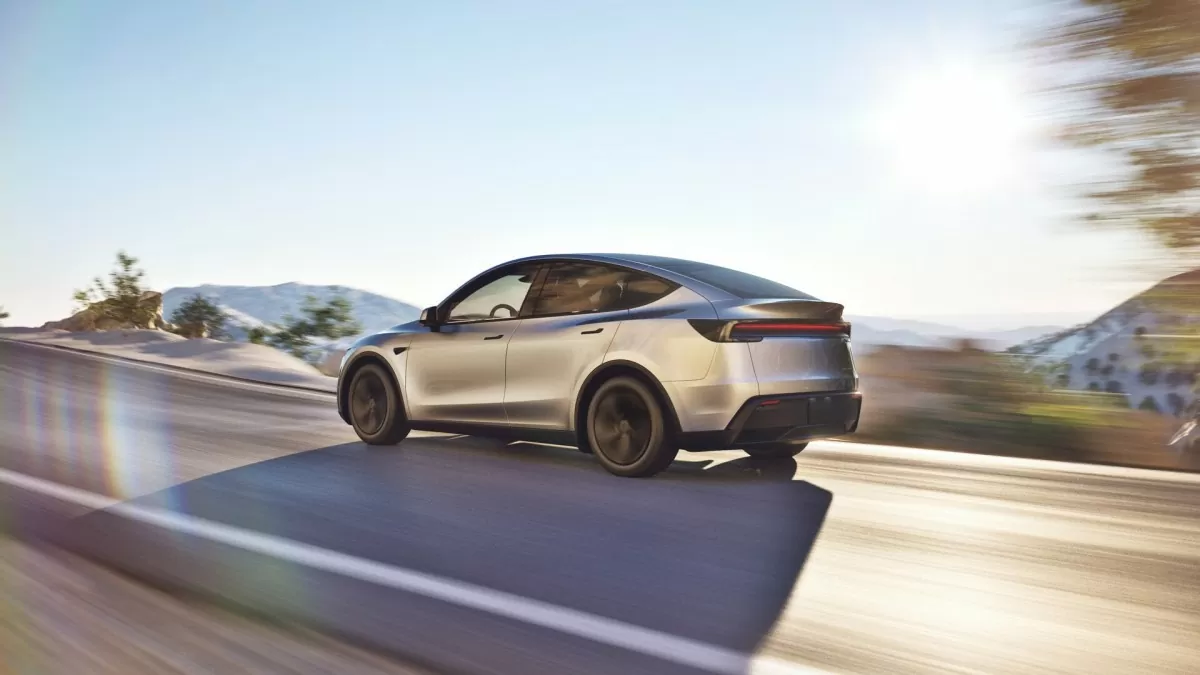 Tesla gặp thách thức trên toàn cầu. Ảnh: Carscoops